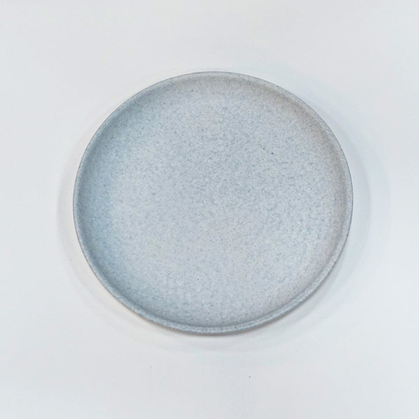 Uh la la - Tallerken - Mat hvid med blå flakes (Ø27cm)