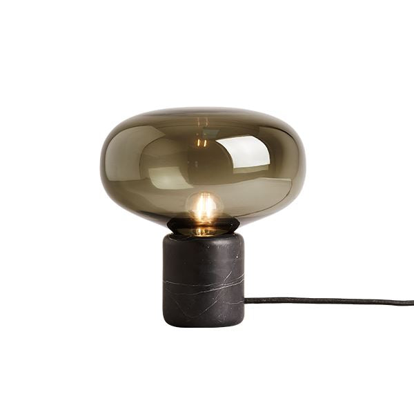 New Works - Bordlampe - Karl Johan - Sort Marquina m. Røget Glas