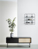 Woud - VIRKA - Skænk / TV-møbel - LAV SORT / EG 120 cm - Flere farver